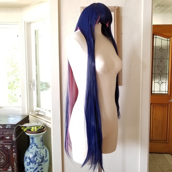 Pantyhose and Stocking Nicki Minaj Cosplay Wig - Picture 4 of 8